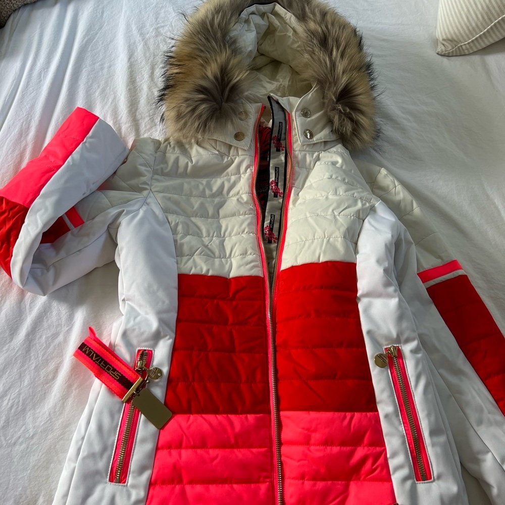Sportalm brand new ski jacket with fur, wore once